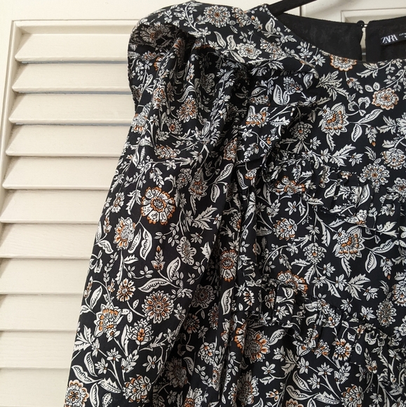 ZARA Ruffle & Floral Baby Doll Dress - Picture 8 of 8